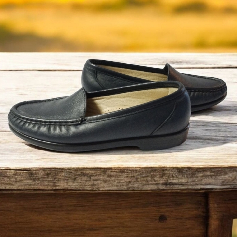 SAS Tripad Slip-on Comfort Leather Moccasin Loafers Navy Blue Size 6M